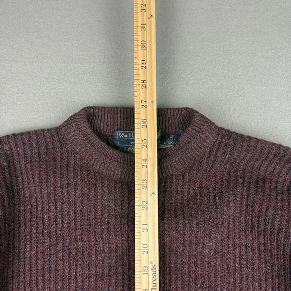 Wm H Leishman Shetland 100% Wool Sweater Mens Large Burgundy Crew Neck Hole - Picture 6 of 9
